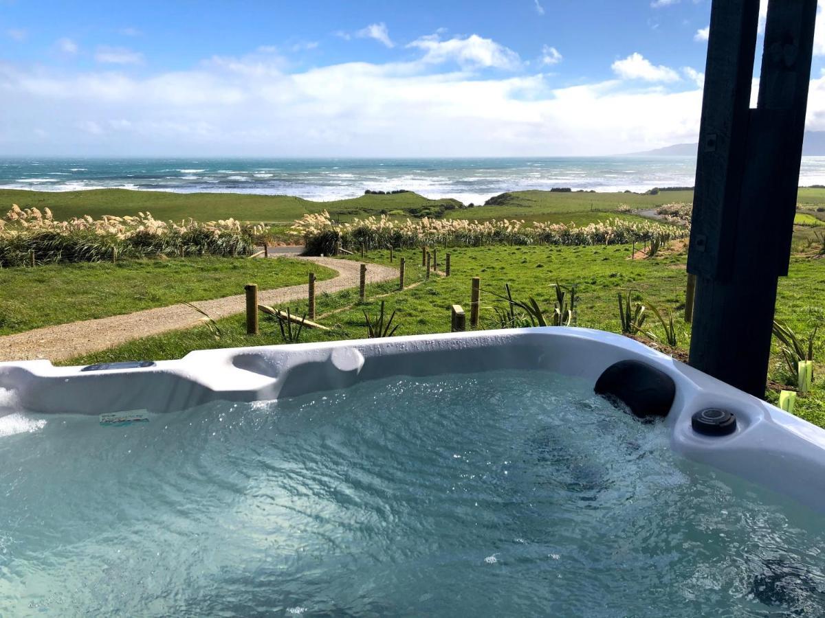 Toitoi Papatotara Bnb Exterior photo